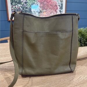 Fossil Tara Leather Crossbody Bag Olive